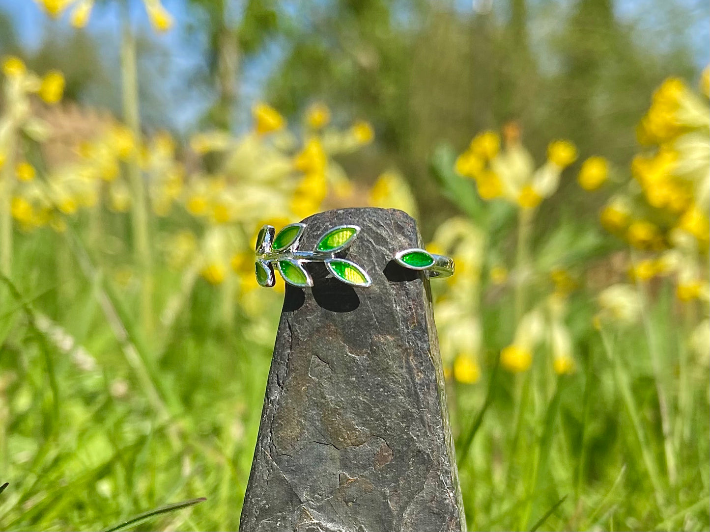 Green Leaf Ring