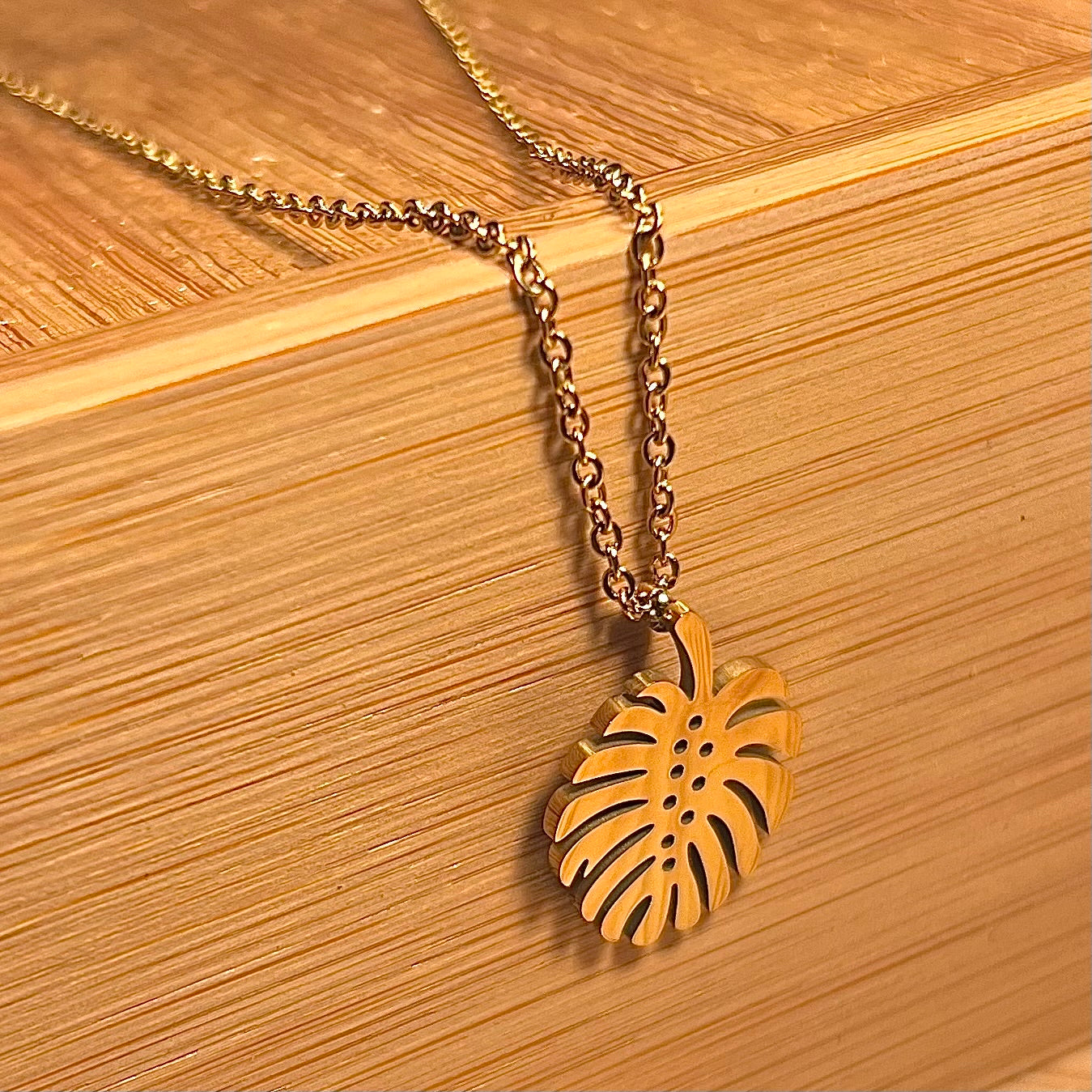 Monstera Leaf Pendant Necklace