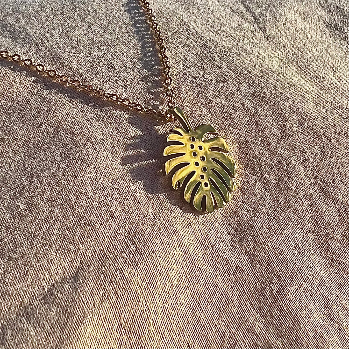 Monstera Leaf Pendant Necklace