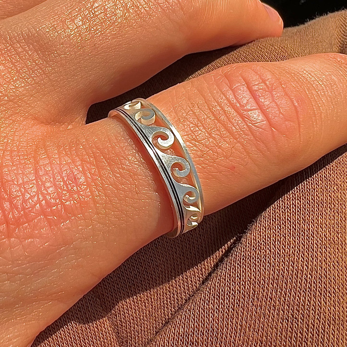 Adjustable Silver Wave Ring